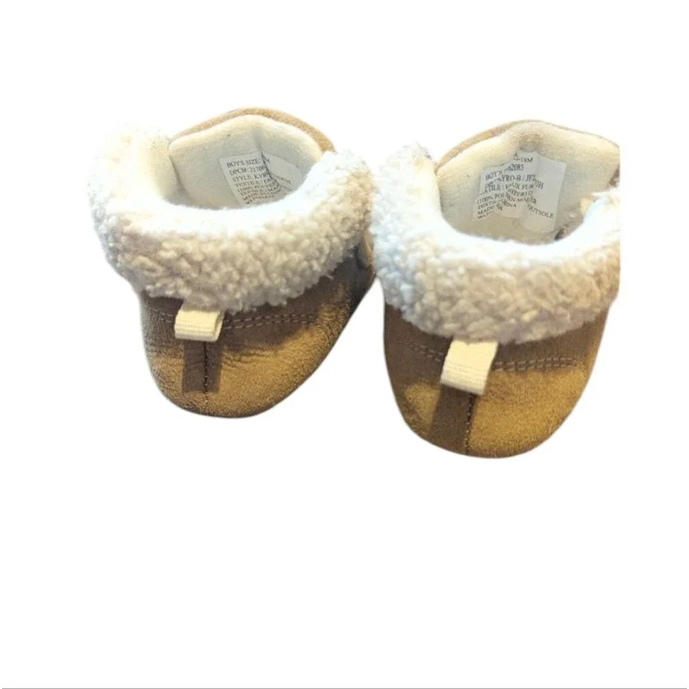 Carter's Just One You Baby Winter Boots Size 12-18 Months